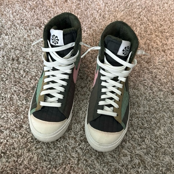 Nike Blazer Mid 77 - Picture 3 of 7